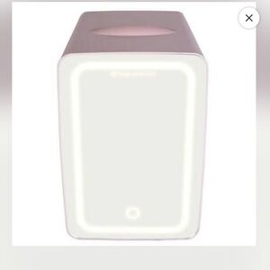 NIB Frigidaire Pink Lighted Mini Fridge